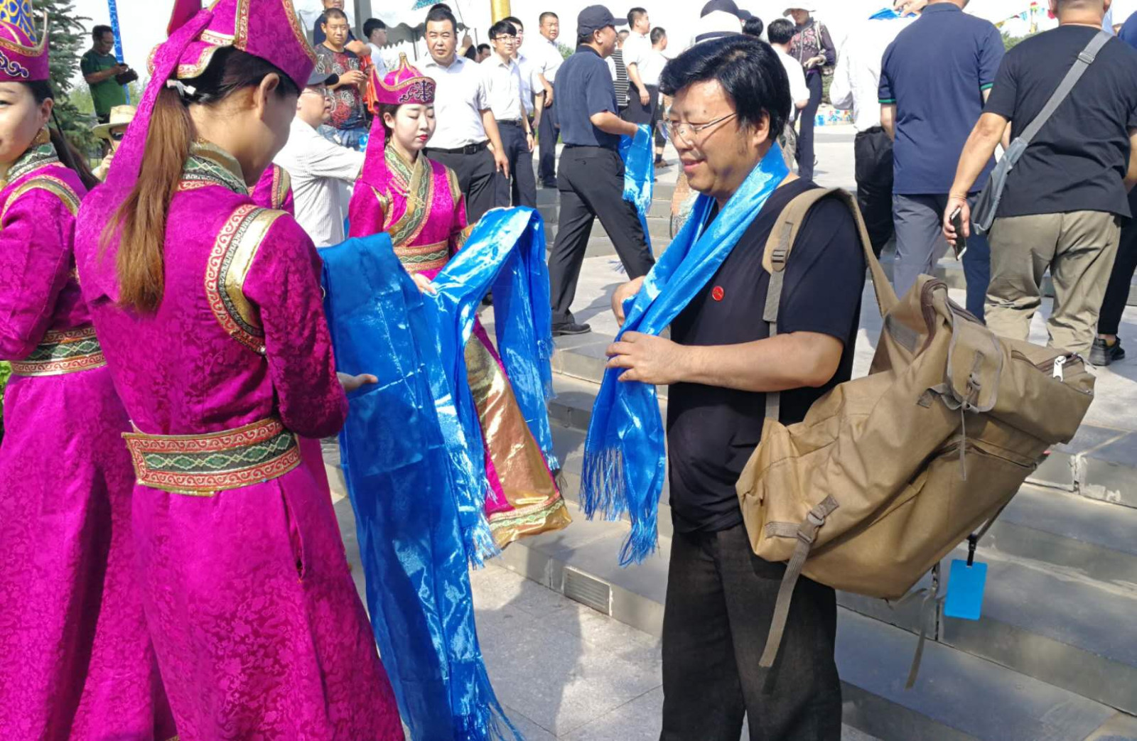 全国政协委员采风写生团走进内蒙——山东画院院长孔维克应邀参加活动