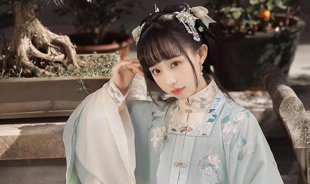 又一家汉服品牌获融资，汉服凭啥成了投资人眼中的香饽饽？