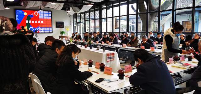 浓园新推论坛品牌“浓园艺思”弥漫馥郁人文温度