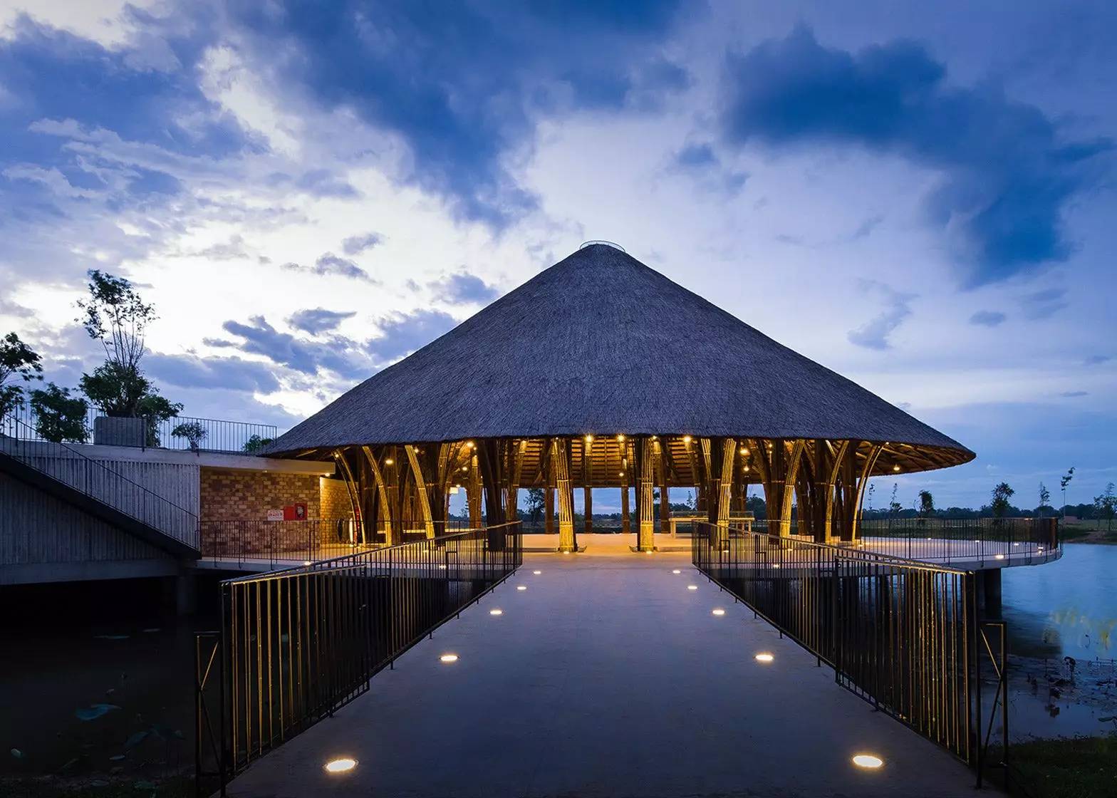 他是最会用竹子造房子的设计师，没有之一