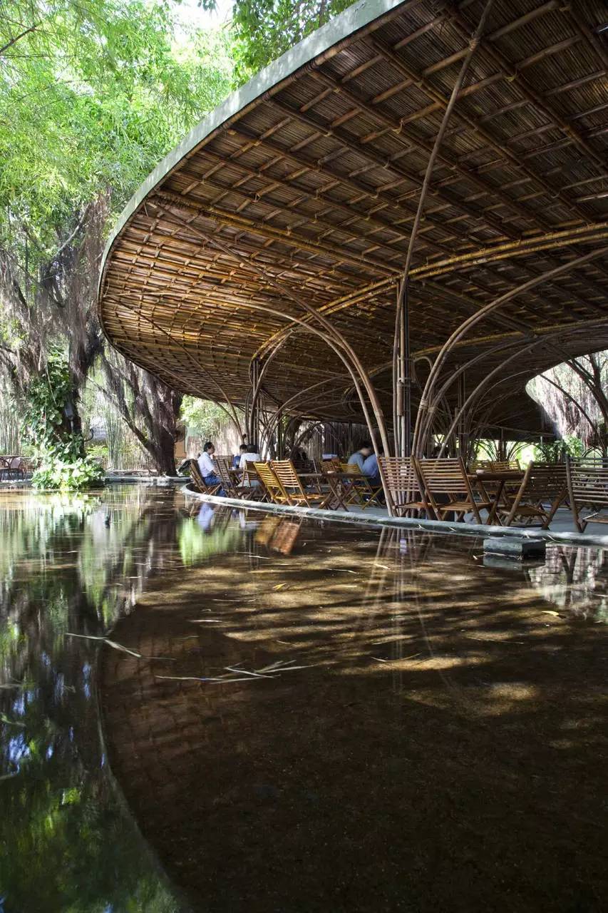 他是最会用竹子造房子的设计师，没有之一