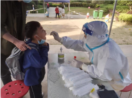 在新华城南区核酸检测中的那些事