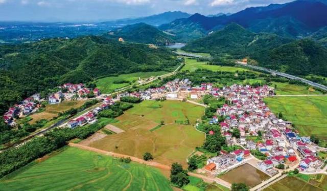 东至：全民动手 打造“至美”尧乡