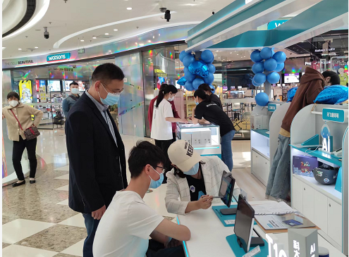 颍州万达新增一家：科大讯飞AI学习机旗舰店