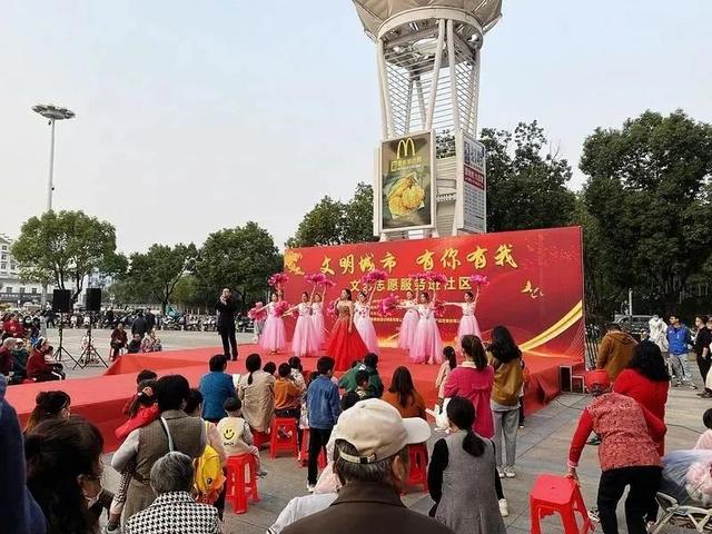 文明花开香满城 池州市大力推进全国文明城市创建工作