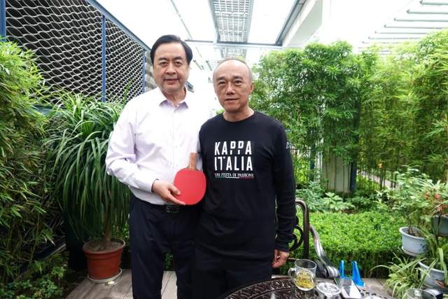 四川省乒协常务副主席代天云、奥运冠军陈龙灿一行莅临十一科技