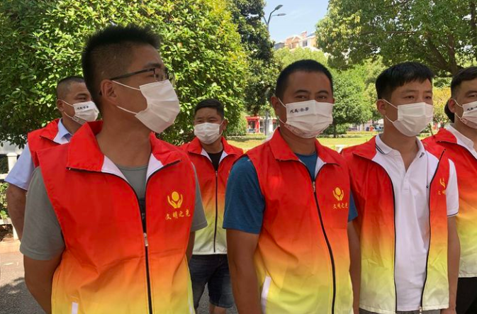 文明颍上，助力高考一阜阳市文明之光志愿者协会举行2022年爱心活动