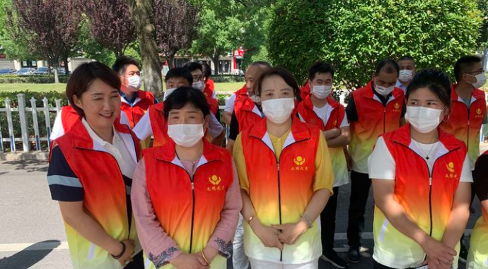 文明颍上，助力高考一阜阳市文明之光志愿者协会举行2022年爱心活动