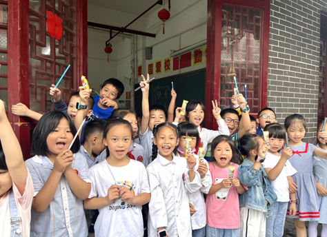 湖南桂阳蓉峰完小：“统考”变“乐考” 新奇又有趣