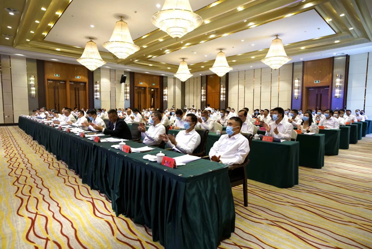 广东·贵州东西部协作粤企入黔“双百”行动——惠企走进黔西南活动在黔西南州举行