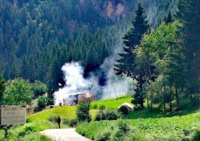 水竹相依！山水相融！世人只知蜀南有竹海！不闻兰州竹林沟！