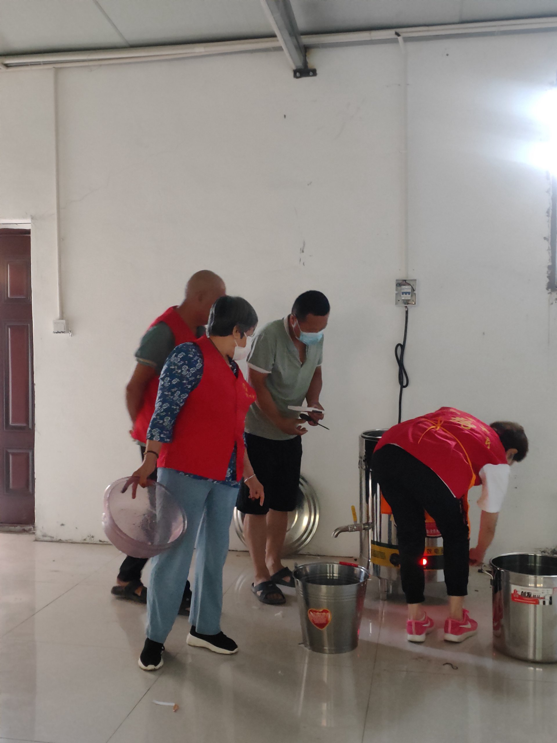 爱心粥·每日播报