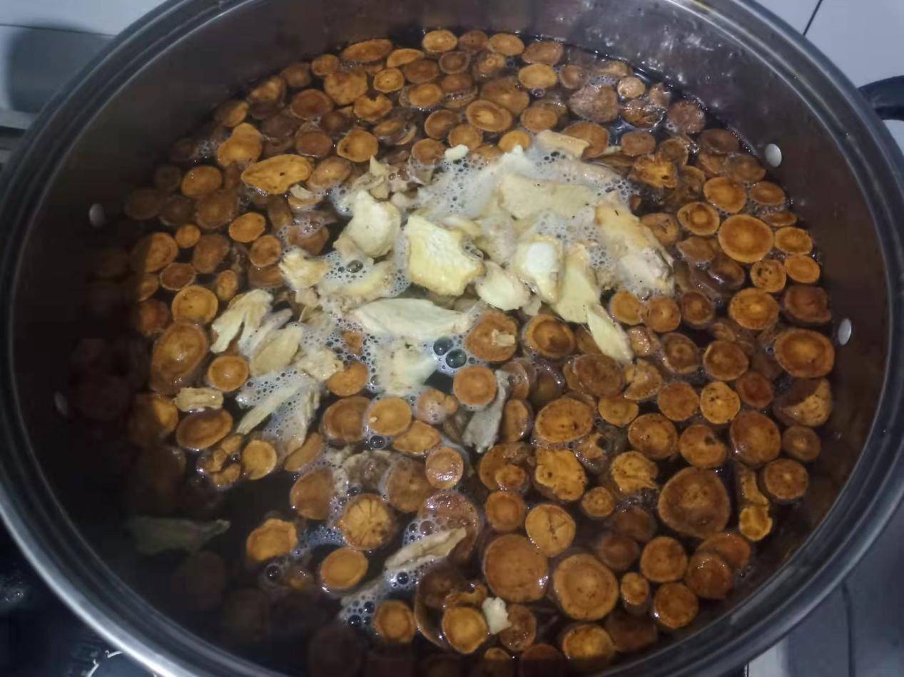 雄安新区容城爱心粥店2022年8月14日（农历七月十七）粥讯 