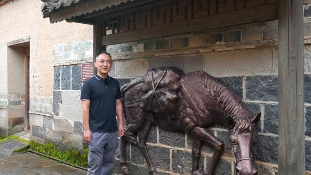 绿水绿底绿晴的官四玉