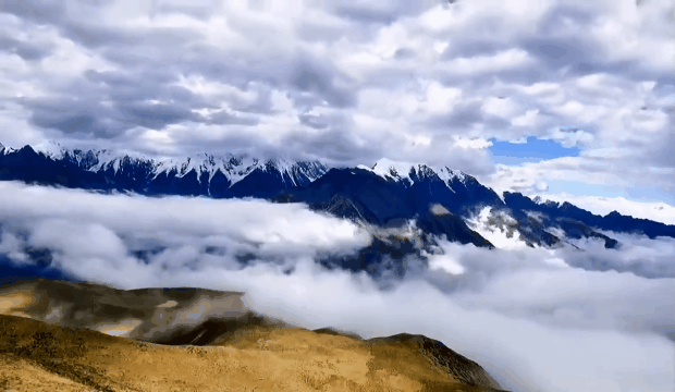 四川版“天空之城”，云海触手可及！