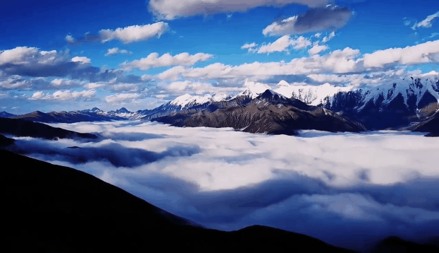 四川版“天空之城”，云海触手可及！