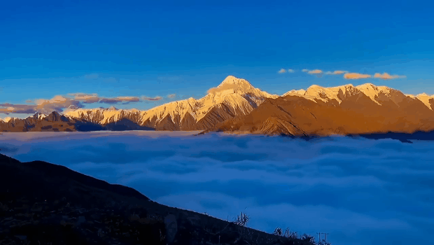 四川版“天空之城”，云海触手可及！