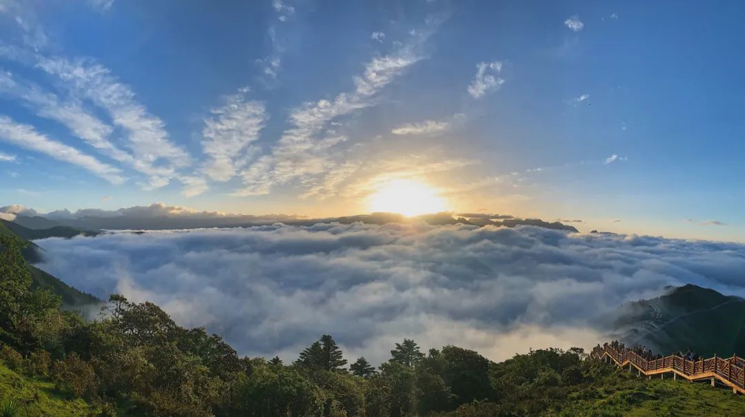 四川版“天空之城”，云海触手可及！
