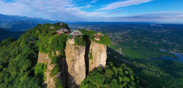 漫步四川·趣味研学｜丹霞研学去哪儿？