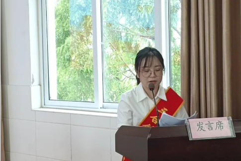 三合中心校 迎接党的二十大 培根铸魂育新人