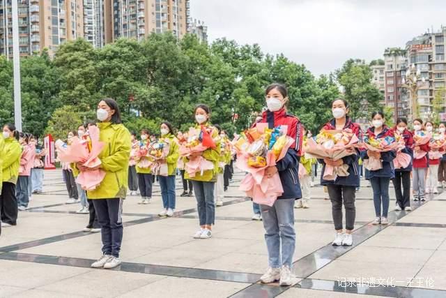 来时无畏，归时无恙，毕节2400名医务人员返程