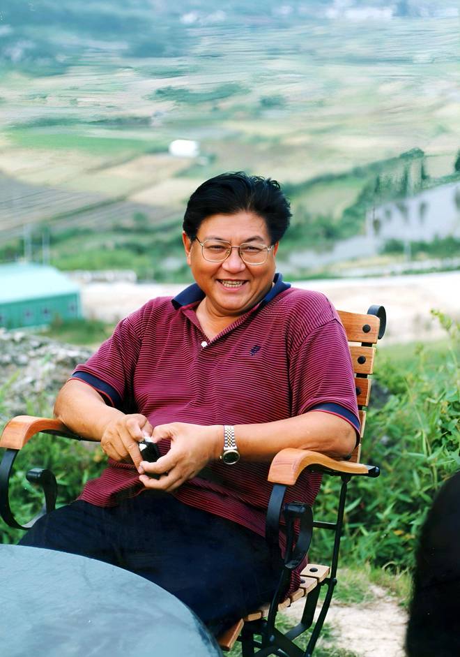 只留清⽓满乾坤——记著名爱国侨领王源兴及他的后辈们