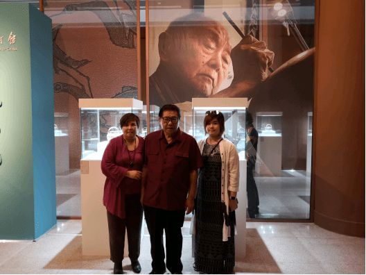 只留清⽓满乾坤——记著名爱国侨领王源兴及他的后辈们