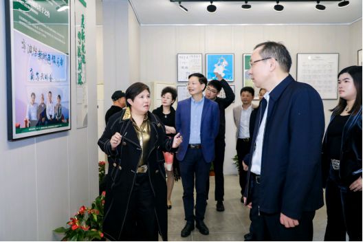 著名侨领王源兴及其长子王铭生平陈列馆在宁波落成