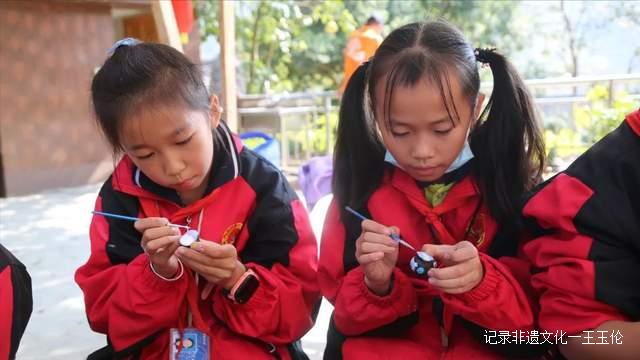 这个秋天，以“纸”为媒，青曼研究院带你探寻非遗文化记忆