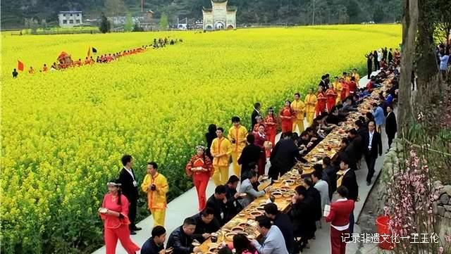 贵州这些地方将花开成海，美成童话世界，错过就要再等一年