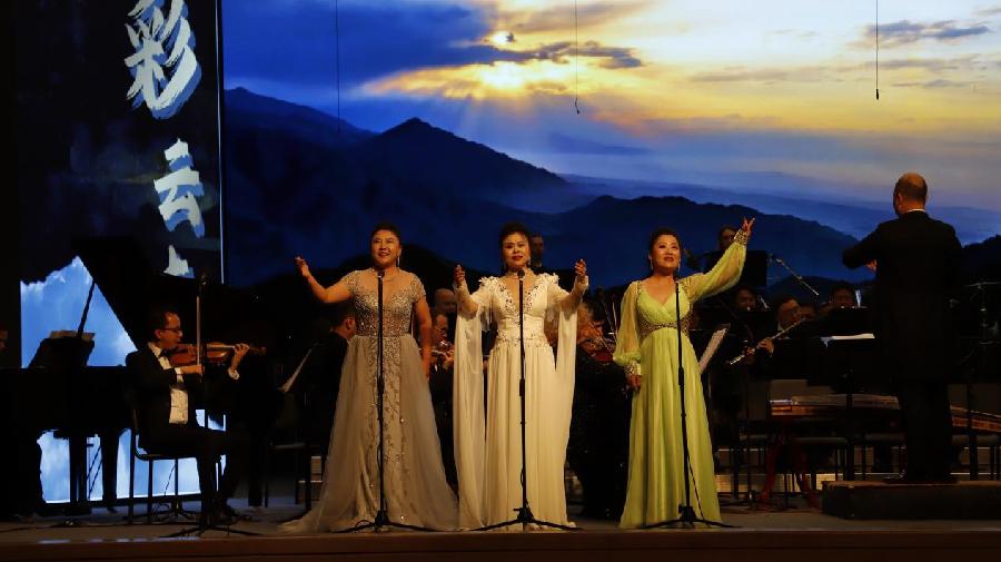 云南艺术学院文华学院举办国家艺术基金剧目展演