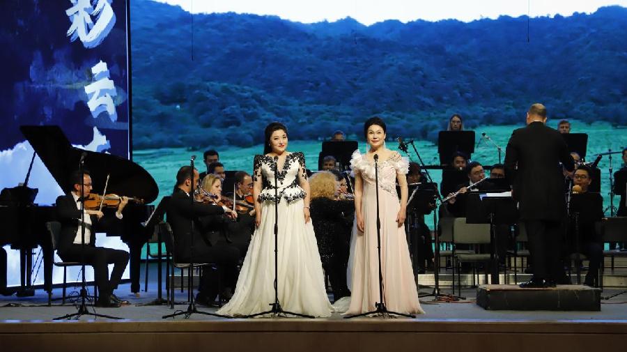 云南艺术学院文华学院举办国家艺术基金剧目展演