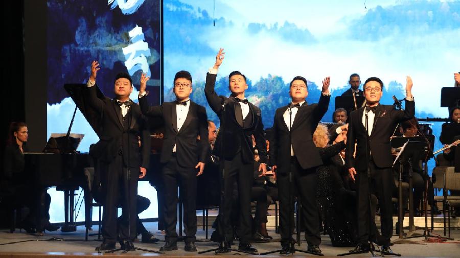 云南艺术学院文华学院举办国家艺术基金剧目展演