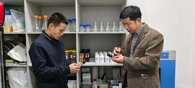 谋发展 共富裕——海南临高东英镇考察团赴东方风雅集团贵州分公司开展微生物种养循环生猪全产业链考察