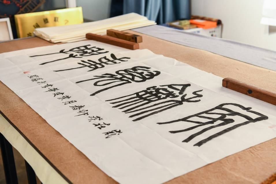 春天有约文友至 共襄文化进万家