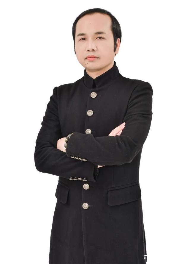 东郎张超：担任天下贵商文化交流中心文化顾问、副主任