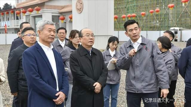 贵州省委常委、常务副省长吴强莅临董酒调研