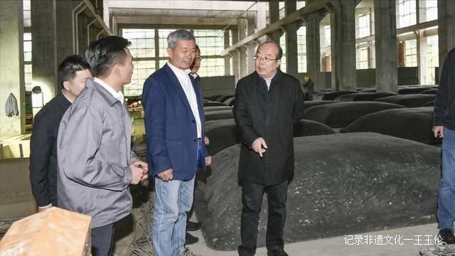 贵州省委常委、常务副省长吴强莅临董酒调研