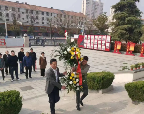 缅怀先烈 展望未来——安徽金马药业股份有限公司党支部开展清明祭奠英烈活动