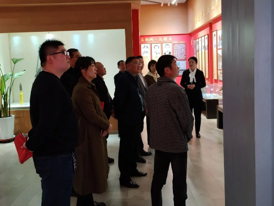 缅怀先烈 展望未来——安徽金马药业股份有限公司党支部开展清明祭奠英烈活动