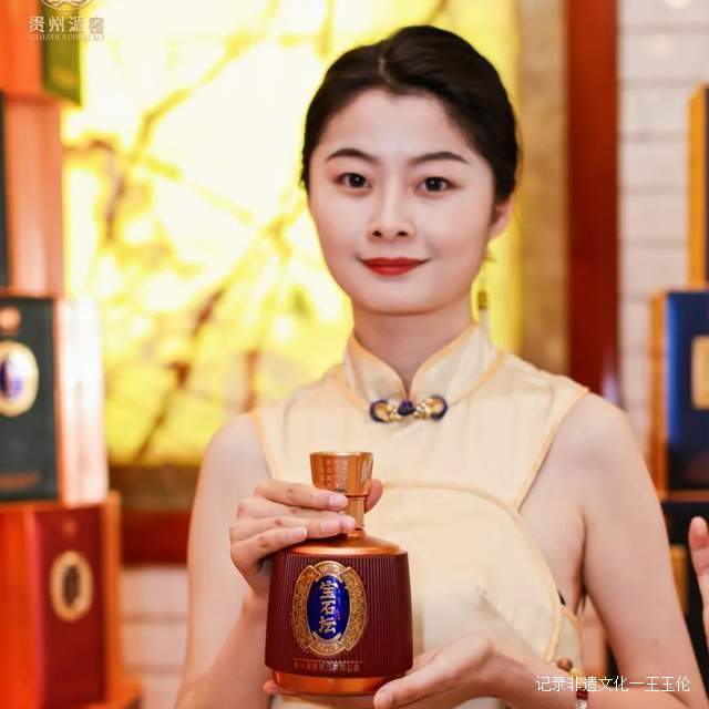 贵州湄窖香飘彩云之南，新品亮相春城昆明