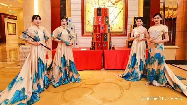 贵州湄窖香飘彩云之南，新品亮相春城昆明