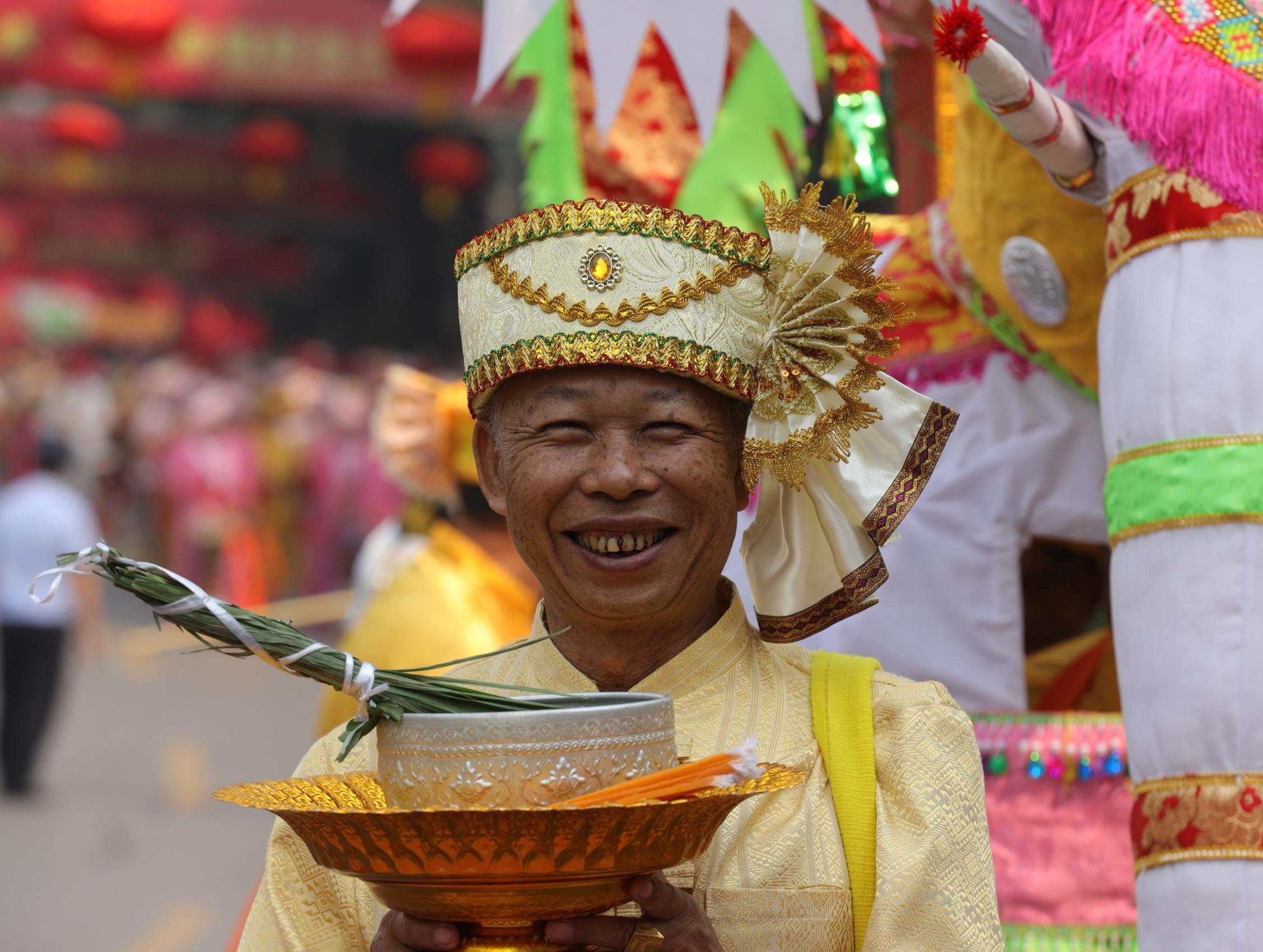 千景之谷·花朝水悦‖云南景谷：无量宝地泼水节，万人空巷共狂欢