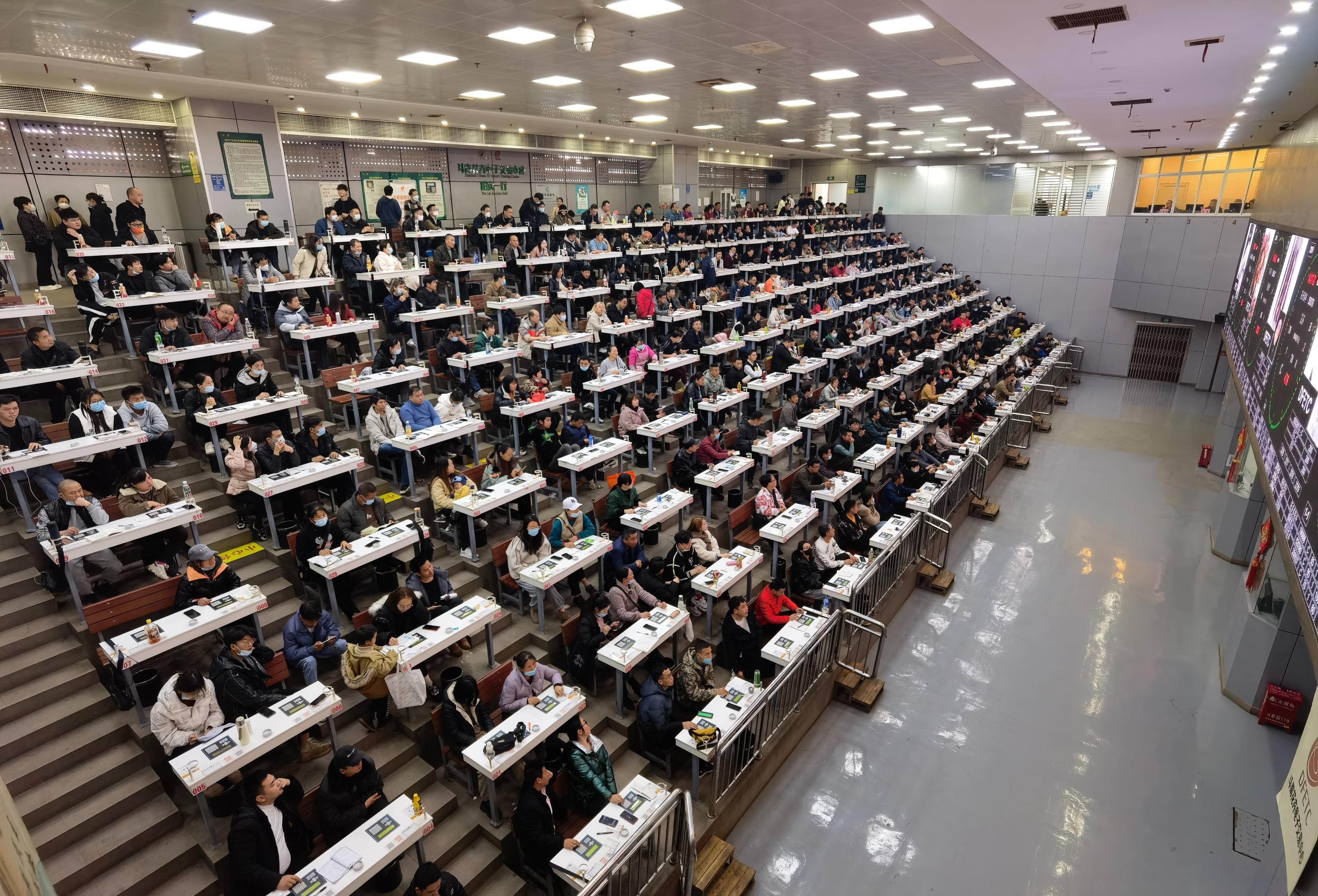 “有一种叫云南的生活”┃云南昆明；白鱼生楠竹，鲜花绽斗南