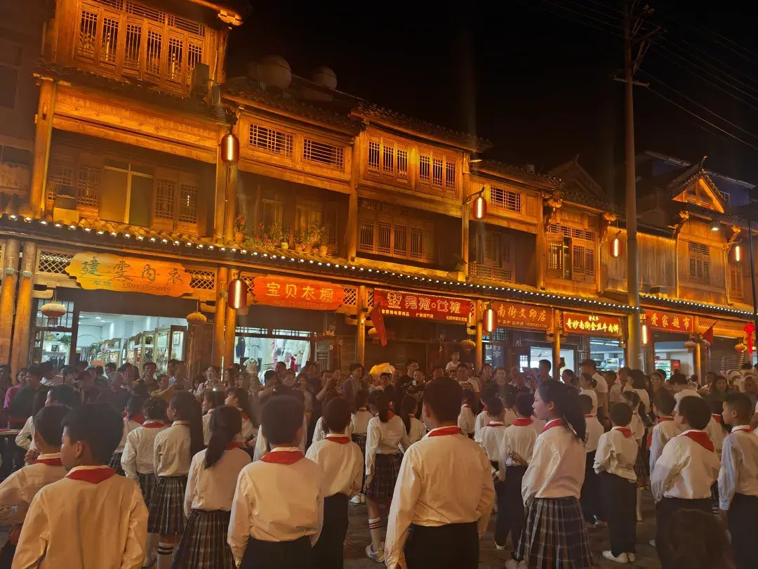 广南文旅：文化盛宴满古城，最是书香能致远