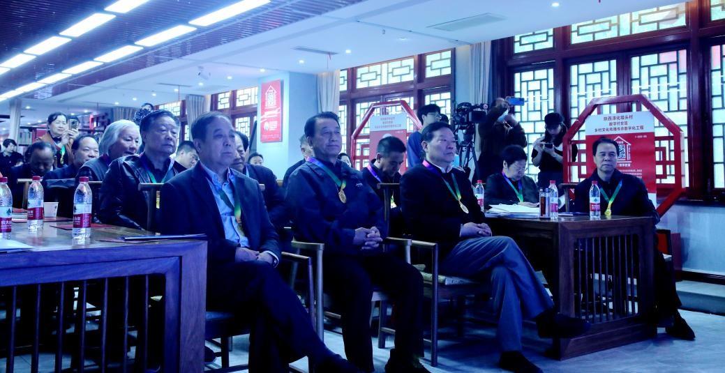 世界读书日“把商洛唱给你听”董发亮诗歌朗诵会在西安举行 