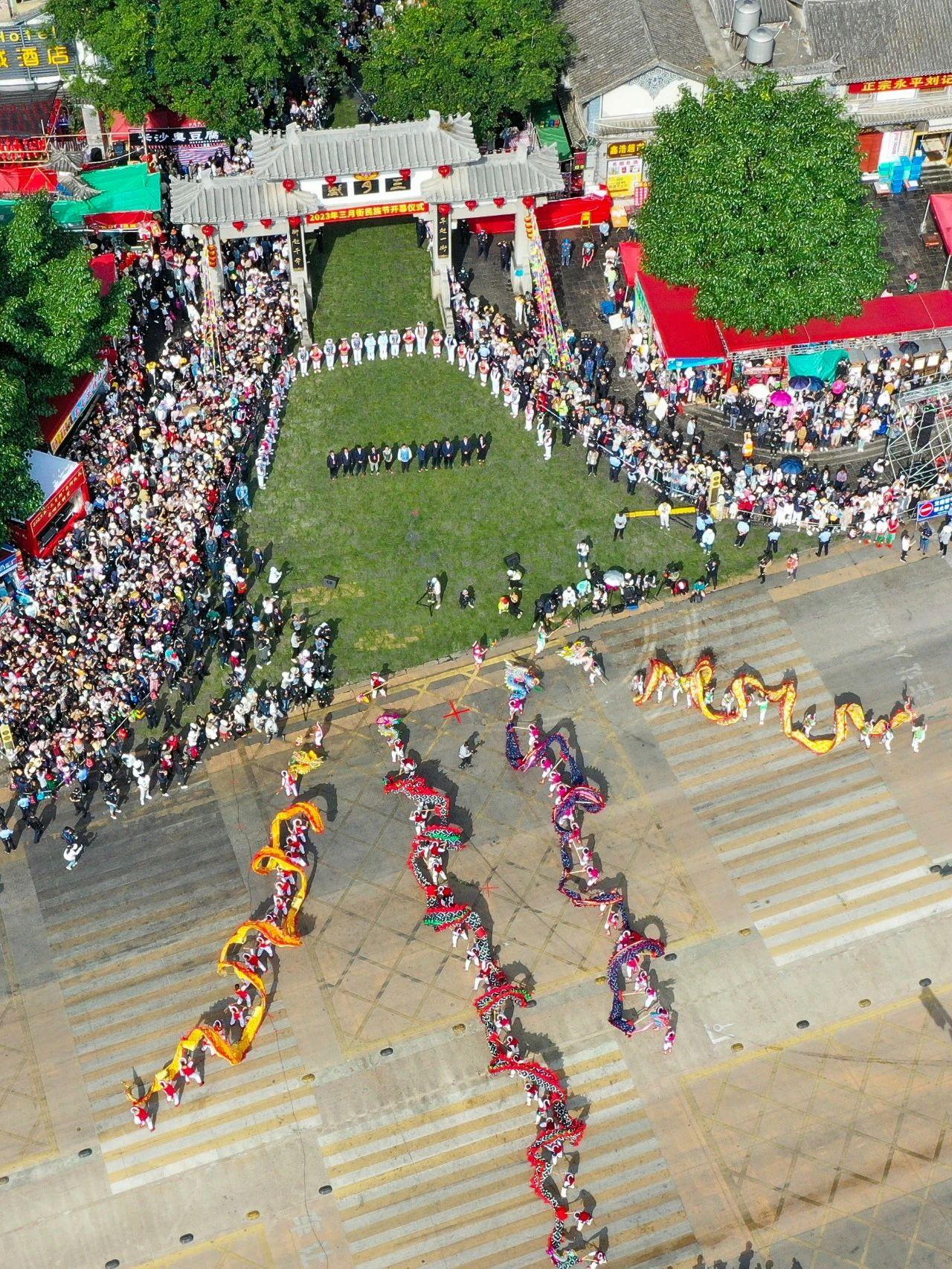 有一种生活叫大理‖风都吹不进去的地方，是“三月街”上浓浓的乡愁（上）