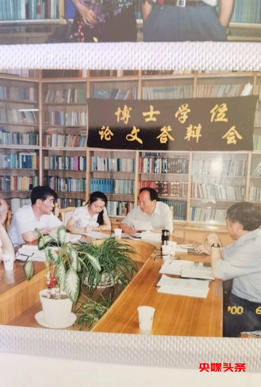 骆小所教授：以“真”铸就教师人生