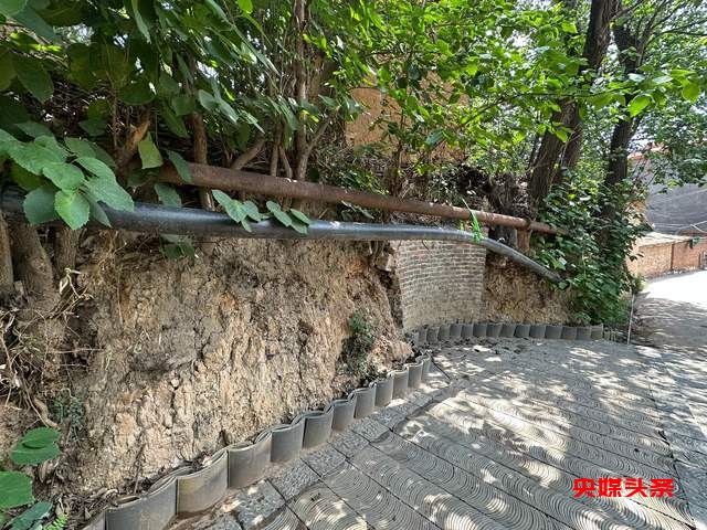 有一种叫云南的生活‖曲靖潦浒：窑尾还在把火烧，窑头已出蓝花陶