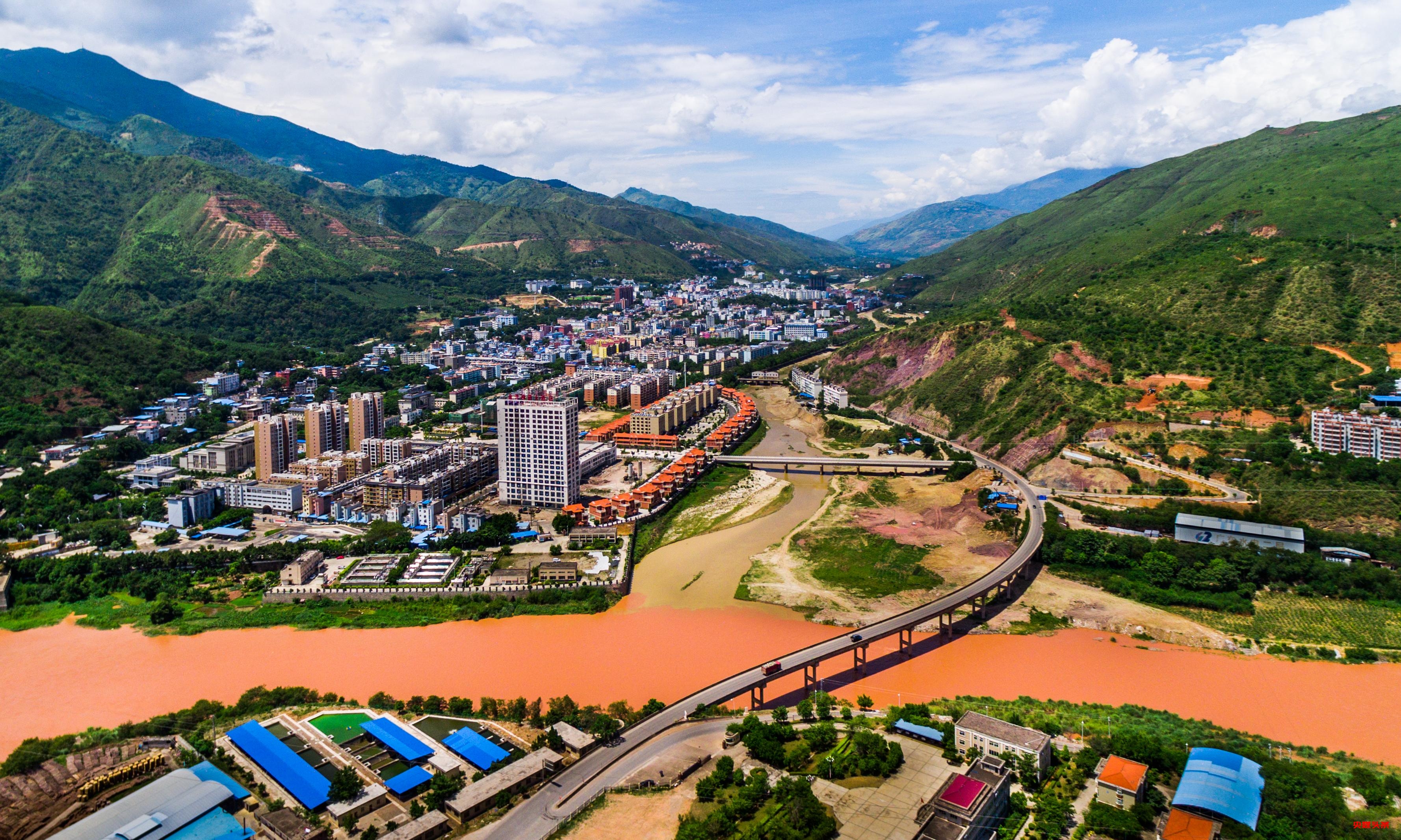 有一种叫云南的生活‖云上梯田，让乡愁缠绕千年的时光